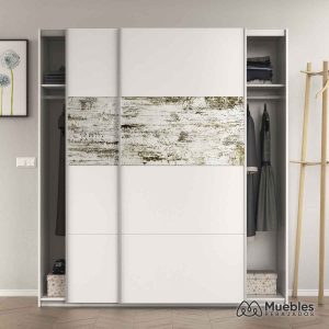Armario con puertas correderas
